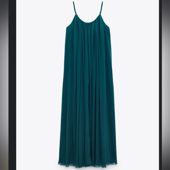 Zara limited edition cotton dress with fringe - Picture 2 of 8